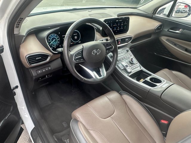 Used 2023 Hyundai Santa Fe Limited w/ Cargo Package image 16