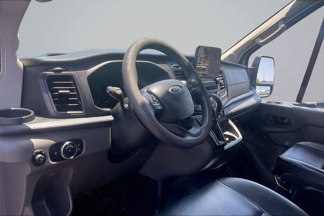 Used 2020 Ford Transit 250 Medium Roof AWD image 14