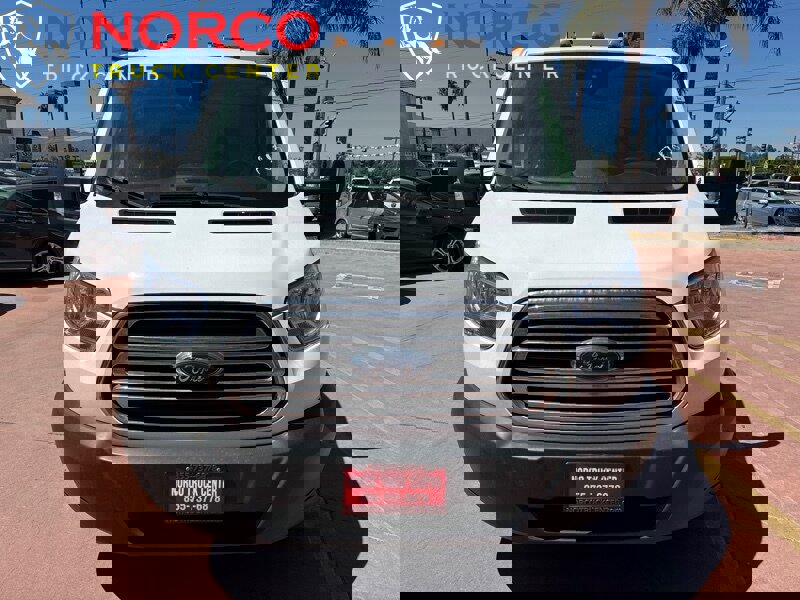 Used 2019 Ford Transit 350 138 w/ Interior Upgrade Package image 4