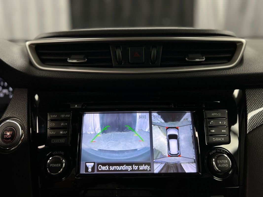 Used 2016 Nissan Rogue SL image 30