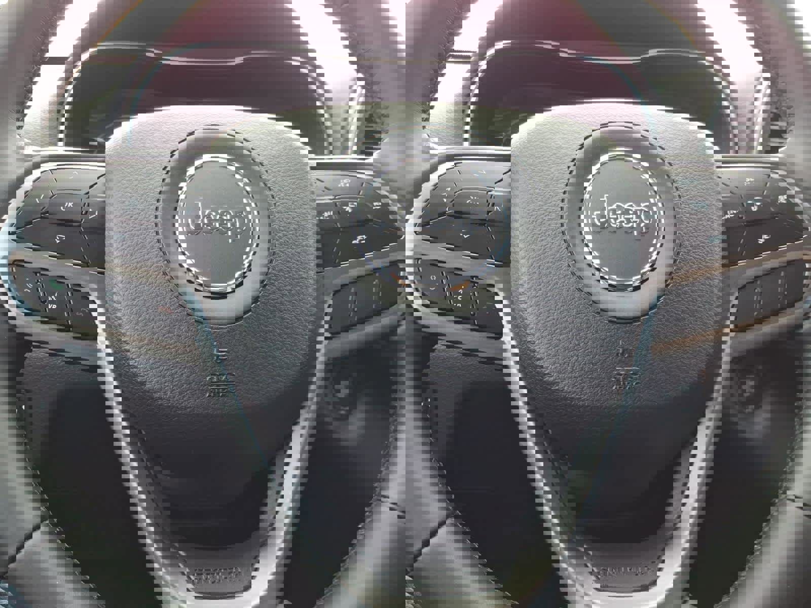 Used 2021 Jeep Cherokee Latitude Lux w/ Trailer Tow Group image 30