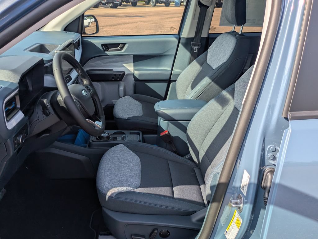 New 2026 Ford Maverick XLT w/ XLT Luxury Package FWD image 8