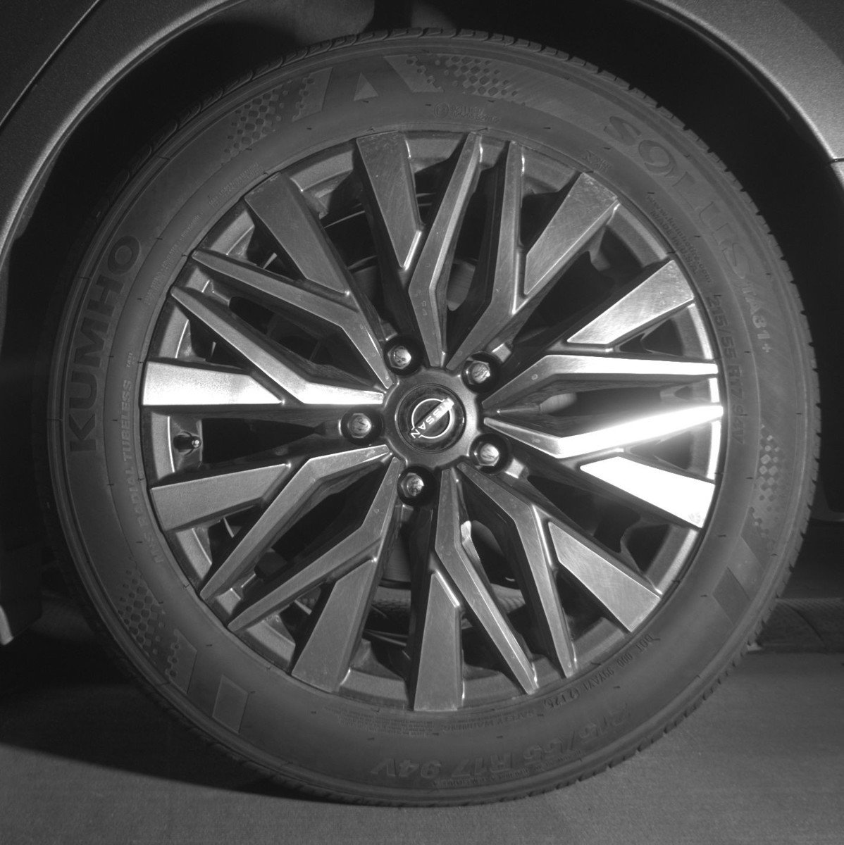 Used 2025 Nissan Altima 2.5 SV image 14