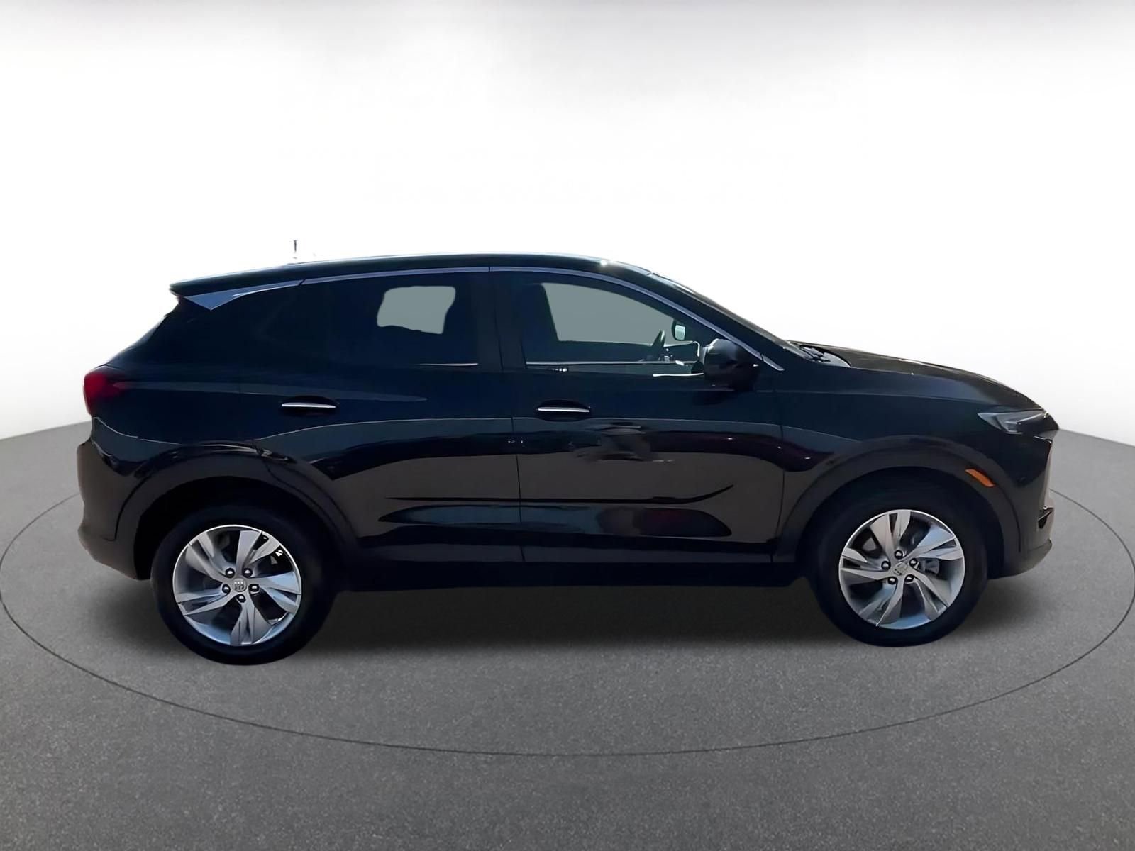 Used 2025 Buick Encore GX Preferred FWD image 16