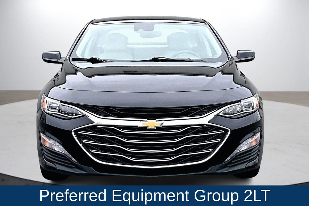 Used 2024 Chevrolet Malibu LT image 3