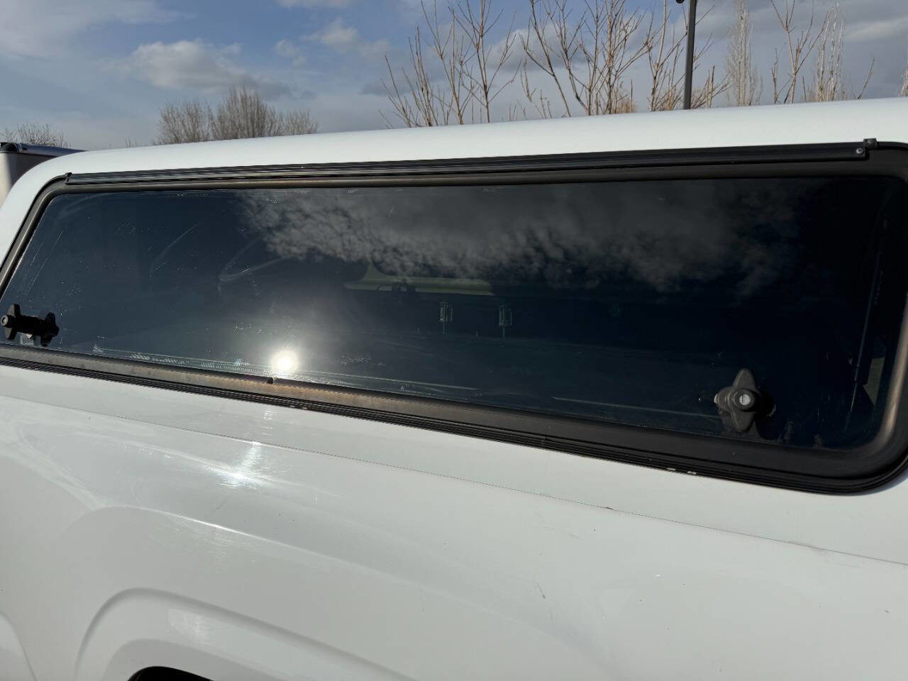 Used 2019 Toyota Tacoma SR image 25