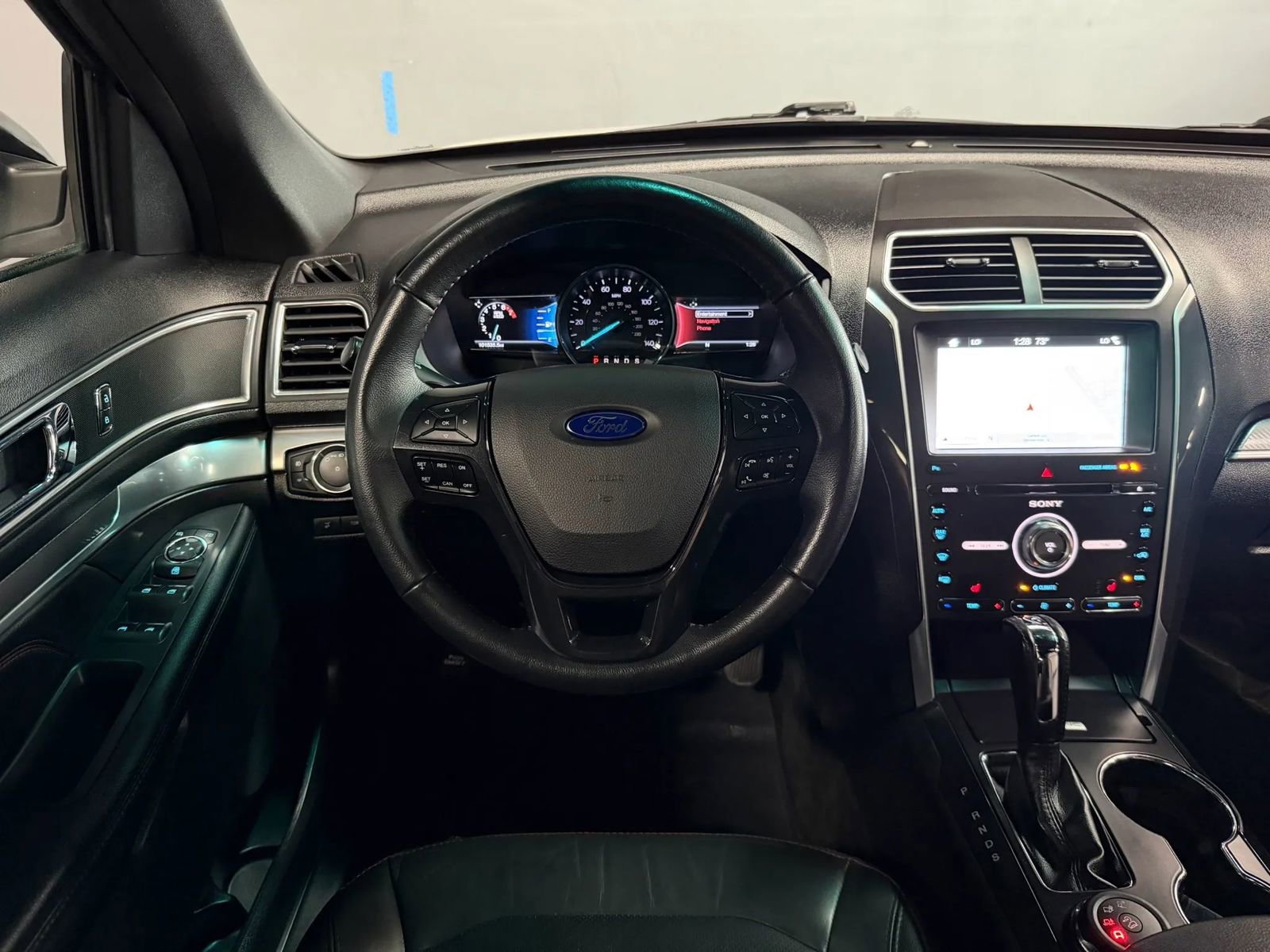 Used 2017 Ford Explorer Sport AWD/4WD image 10