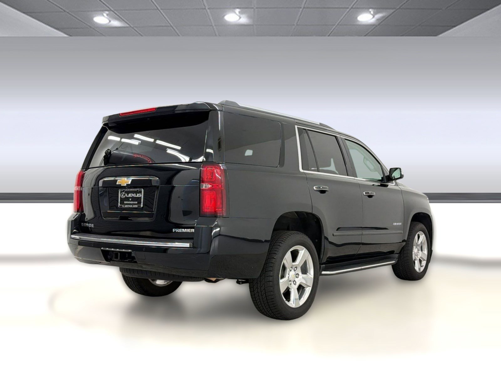 Used 2019 Chevrolet Tahoe Premier RWD image 9