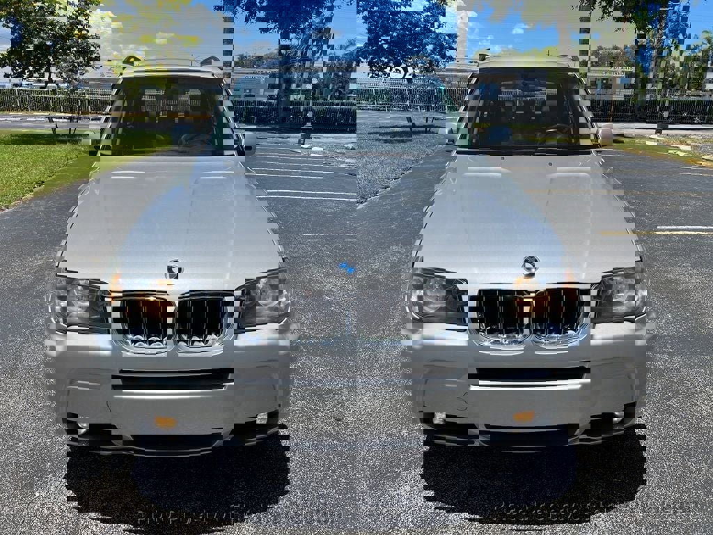 Used 2006 BMW X3 3.0i image 9