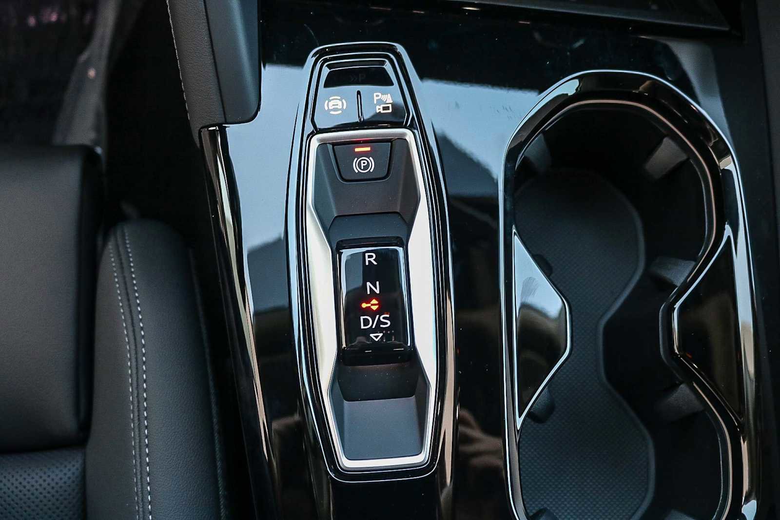 New 2025 Audi Q5 Premium Plus image 24