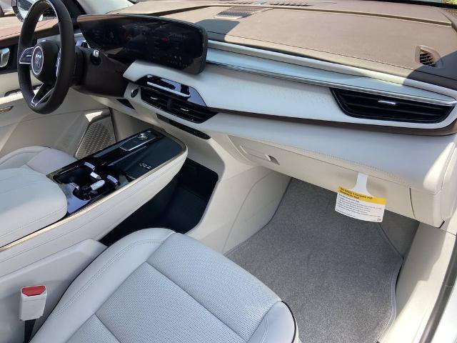 Used 2026 Buick Enclave Avenir w/ Super Cruise Package FWD image 26
