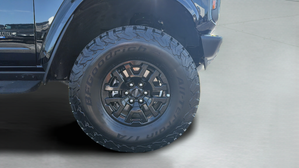 Used 2025 Ford Bronco Raptor AWD/4WD image 34