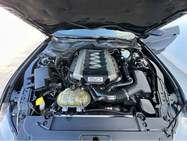 Used 2017 Ford Mustang GT image 38