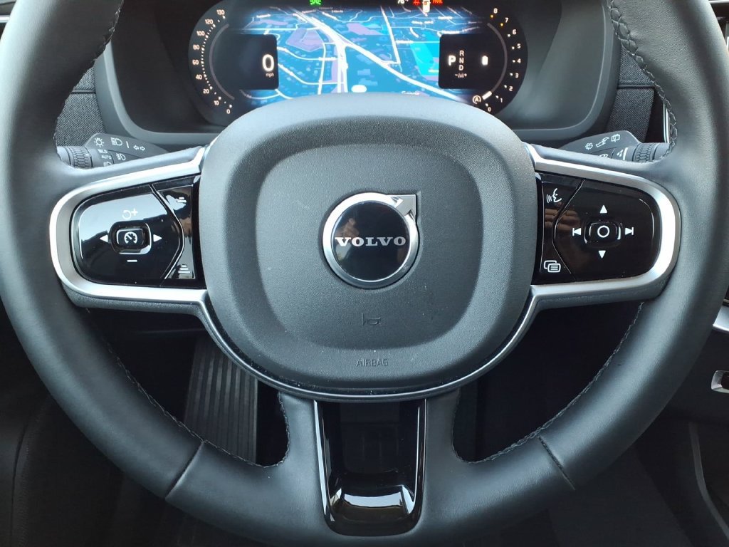 Certified 2026 Volvo XC90 B6 Ultra AWD/4WD image 14