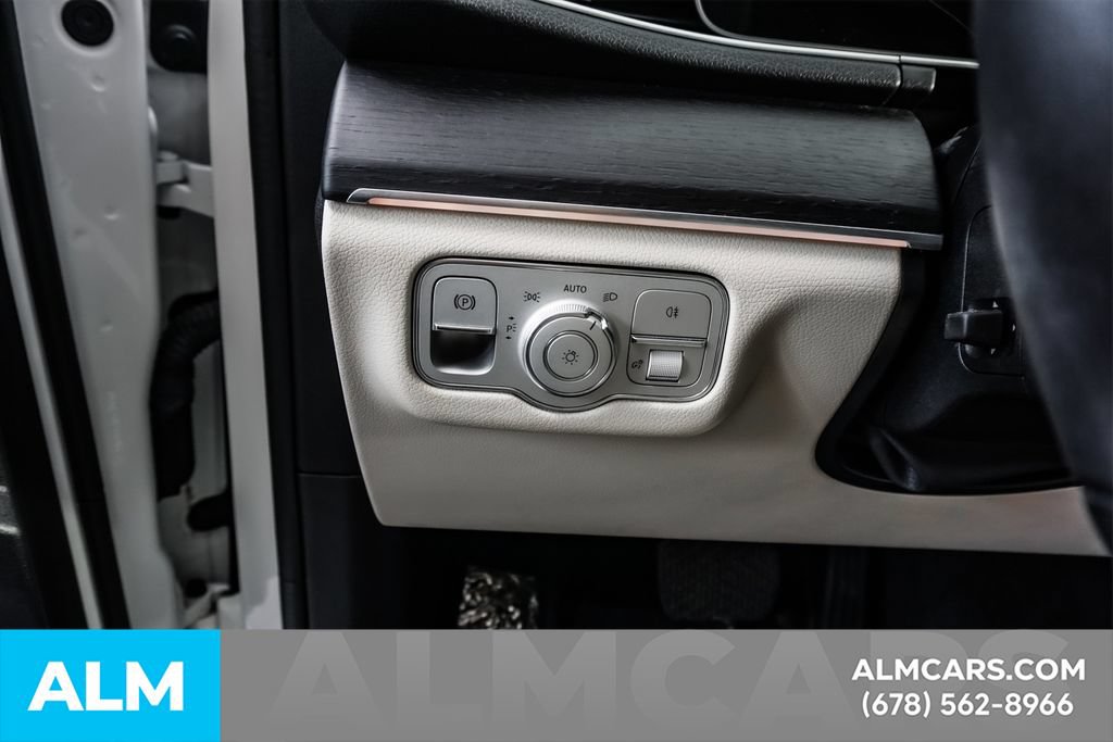 Used 2021 Mercedes-Benz GLE 350 w/ Premium Package image 33