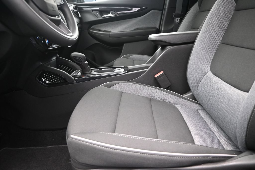 New 2026 Chevrolet TrailBlazer LT w/ Driver Confidence Package FWD image 13