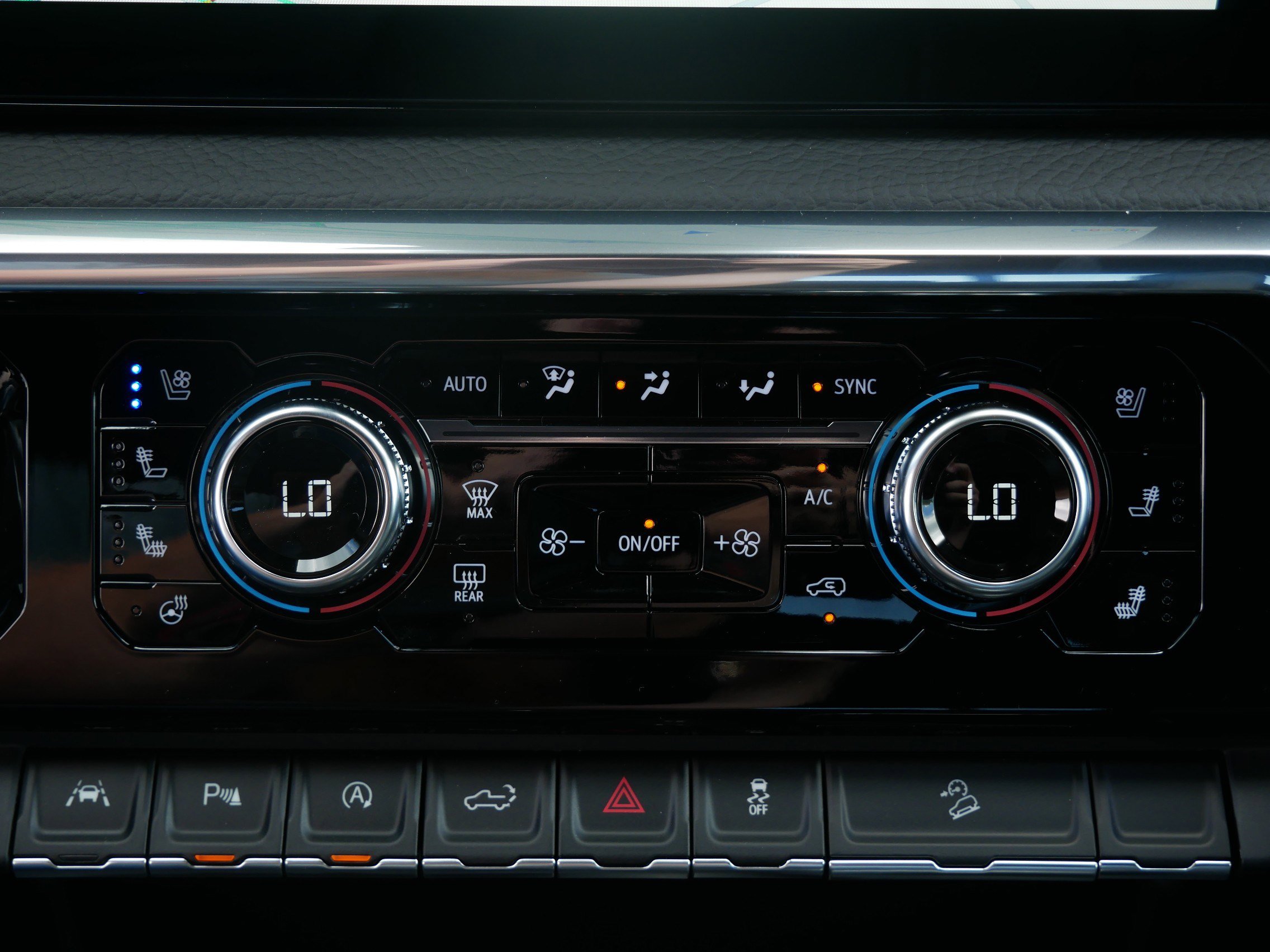 New 2026 GMC Sierra 1500 Denali image 9