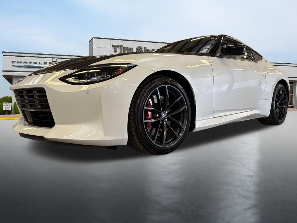 Used 2024 Nissan Z Performance w/ Floor Mat Package image 11