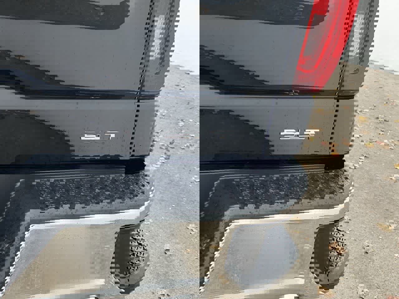 Used 2023 GMC Sierra 1500 SLT w/ SLT Premium Package image 10