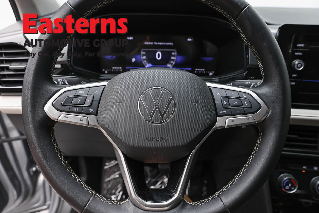 Used 2025 Volkswagen Taos S FWD image 11