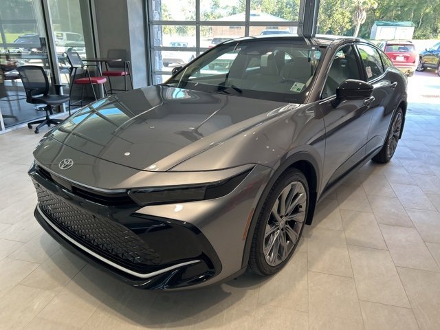 New 2026 Toyota Crown Limited w/ Advanced Technology Package