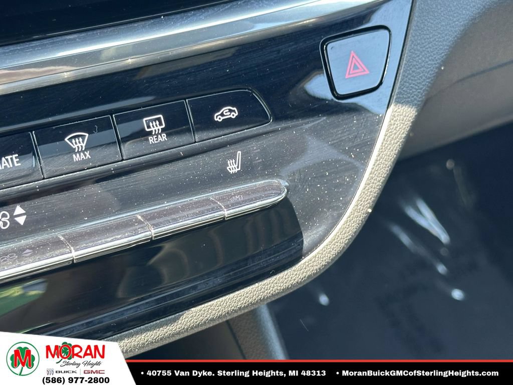 Certified 2024 Buick Envista Sport Touring FWD image 27
