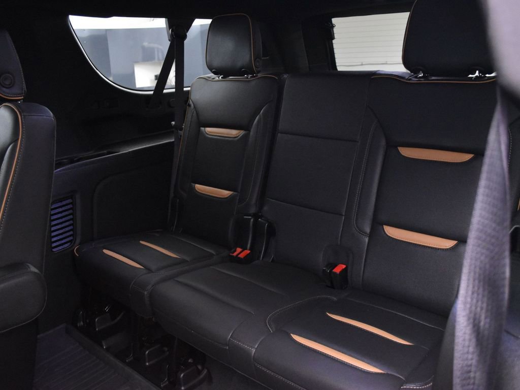 Used 2023 GMC Yukon XL AT4 AWD/4WD image 21