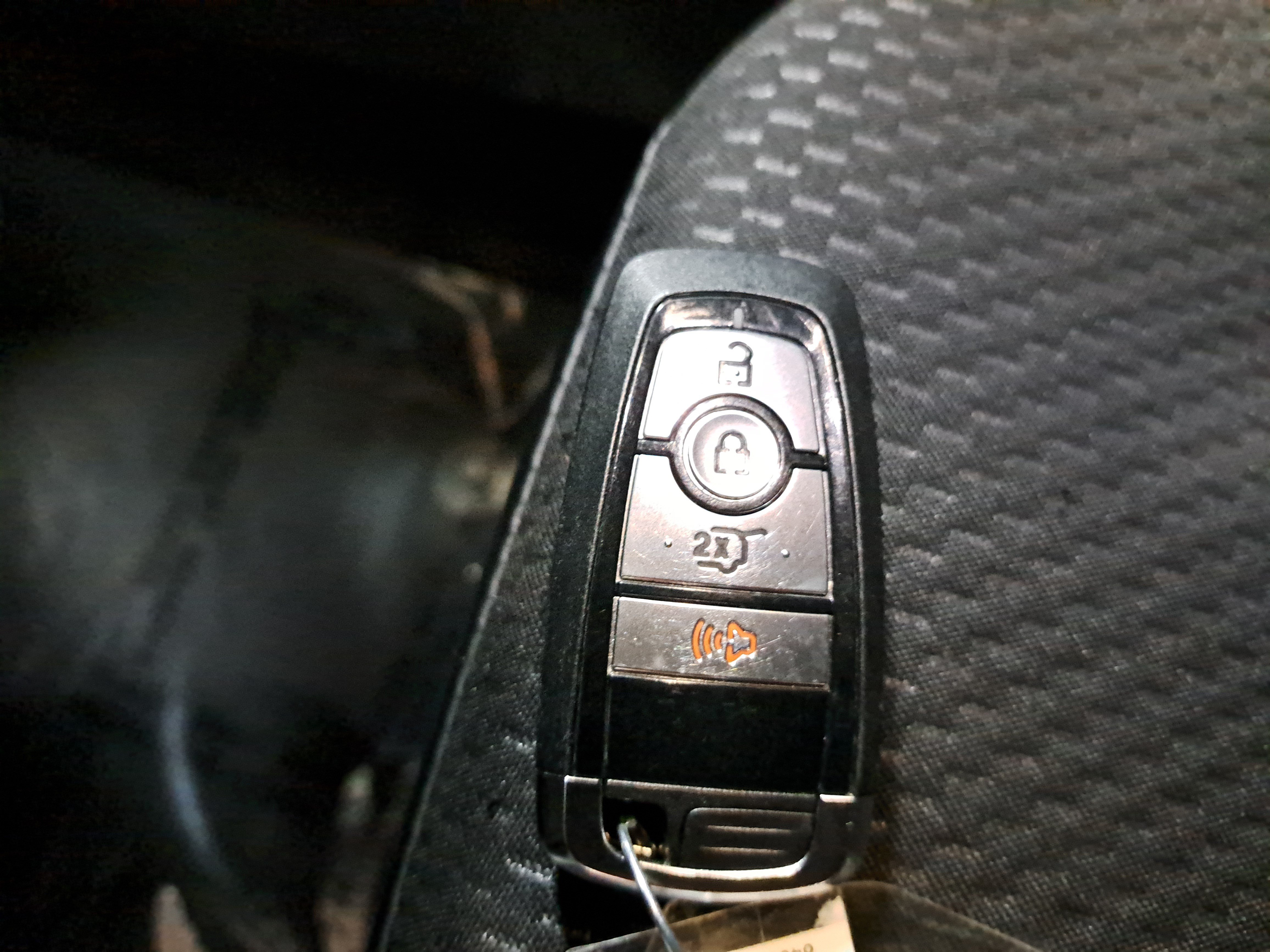 Used 2025 Ford Escape ST-Line FWD image 34