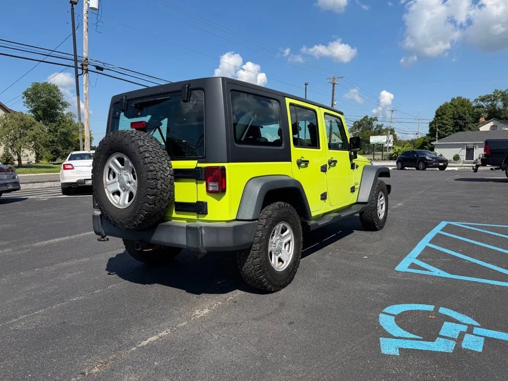 Used 2016 Jeep Wrangler Unlimited Sport w/ Max Tow Package AWD/4WD image 3