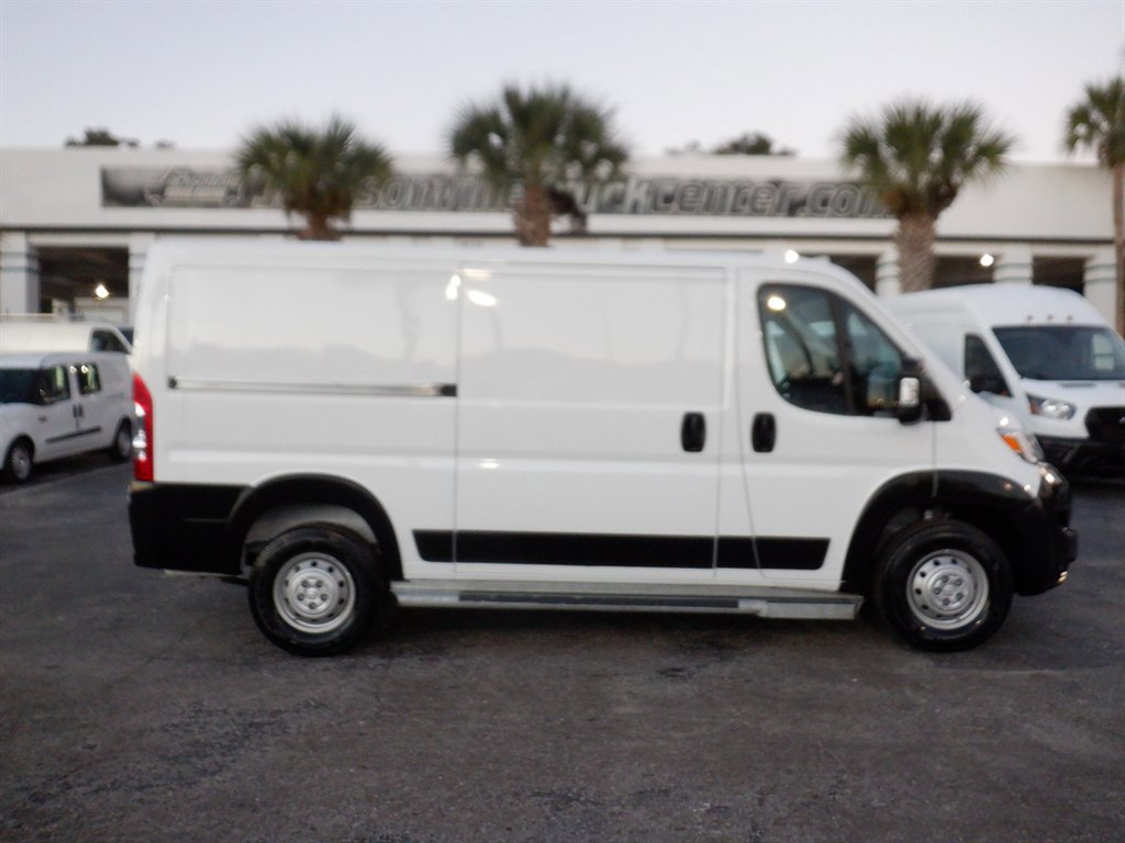 Used 2023 RAM ProMaster 2500 image 1