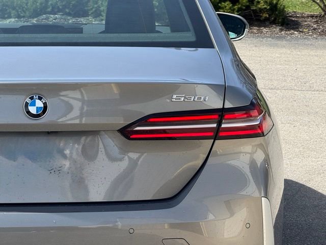 Certified 2026 BMW 530i xDrive image 5