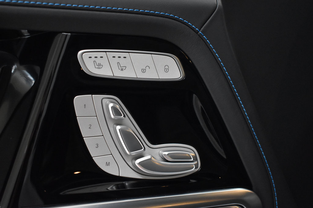 Certified 2025 Mercedes-Benz G 580 w/ EQ Technology image 16