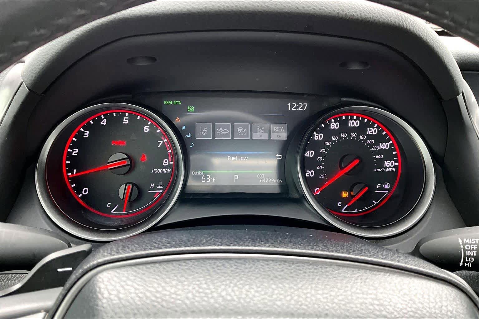 Used 2024 Toyota Camry XSE w/ Navigation Package image 25