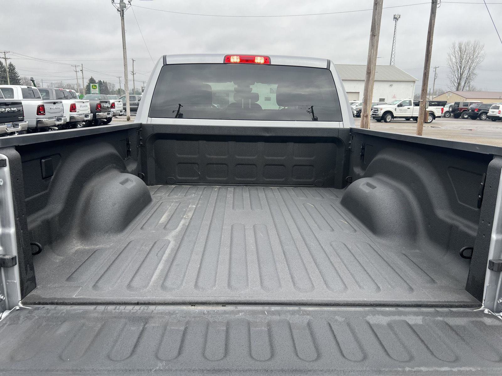 Used 2024 RAM 2500 Big Horn w/ Bed Utility Group image 28