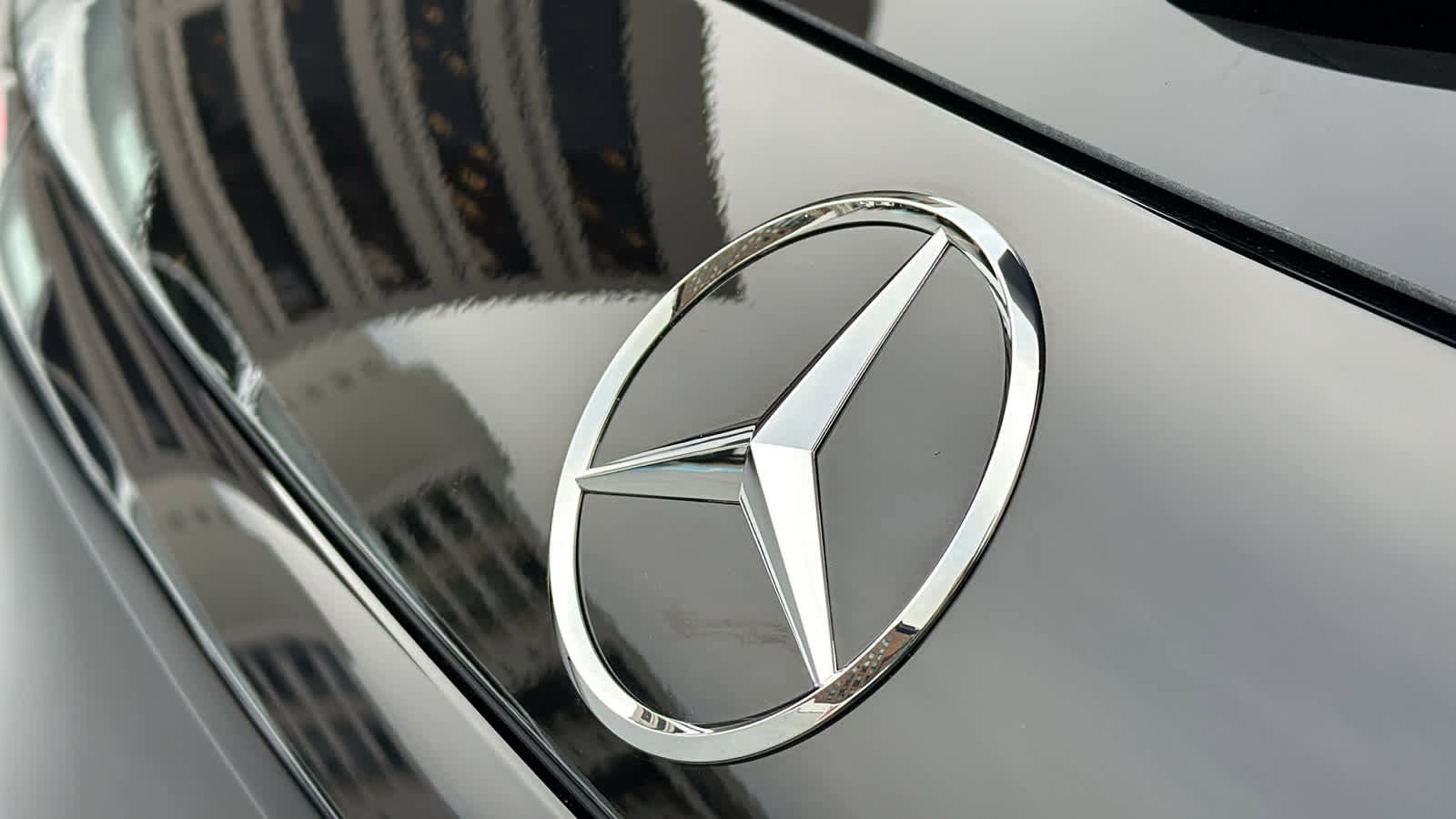 New 2026 Mercedes-Benz GLC 300 4MATIC image 9