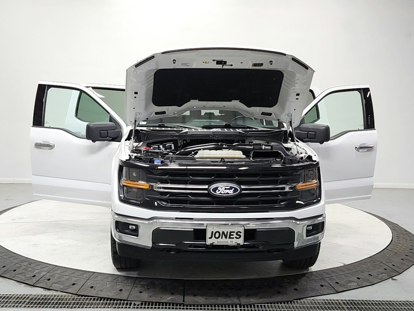 Used 2024 Ford F150 XLT w/ Mobile Office Package image 10