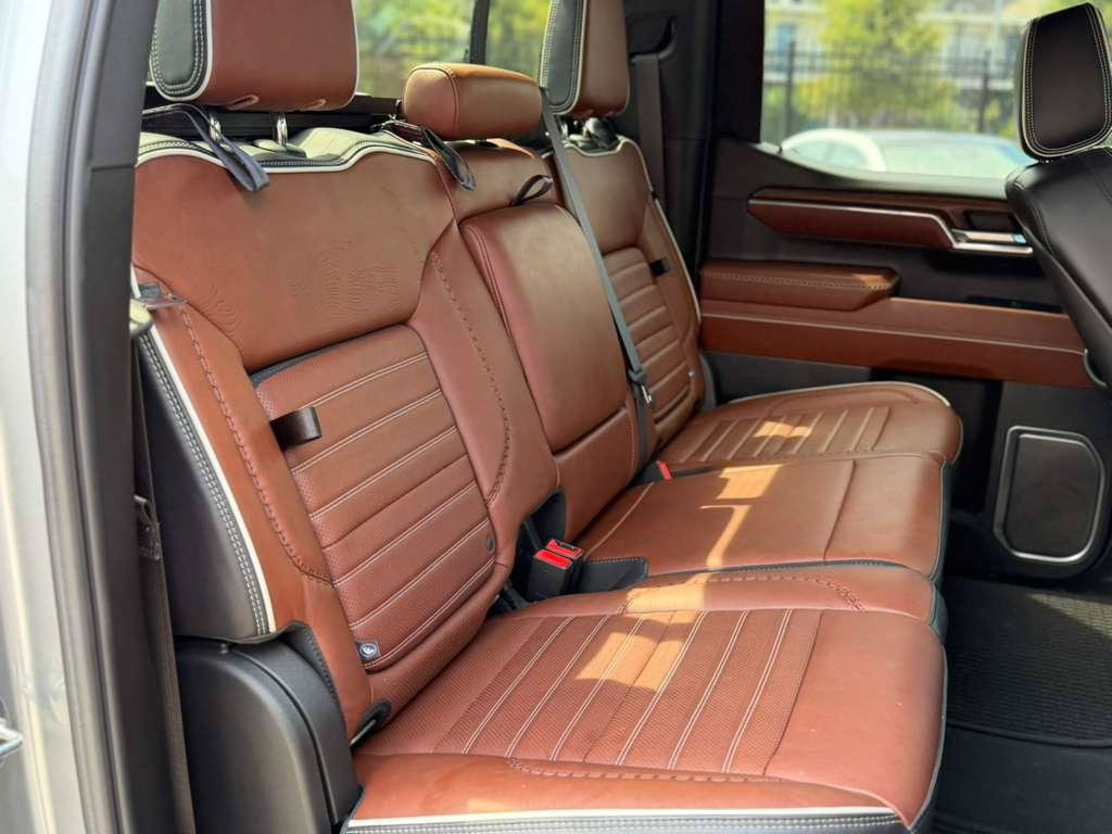 Used 2023 GMC Sierra 1500 Denali Ultimate AWD/4WD image 17