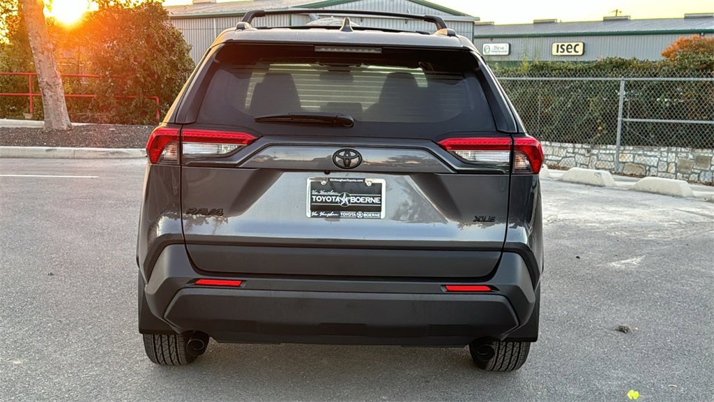 New 2025 Toyota RAV4 XLE image 7