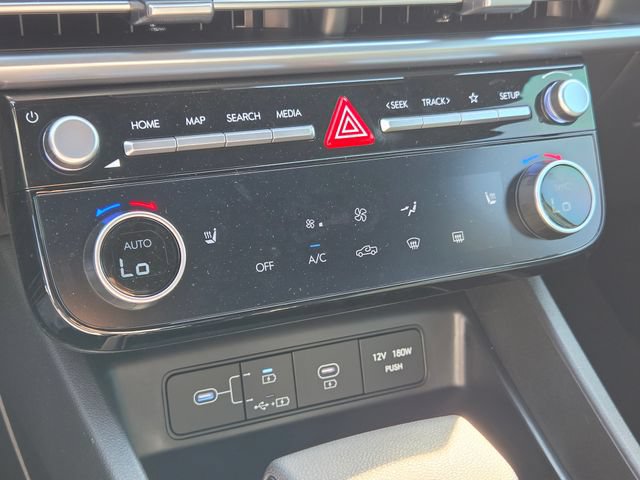Used 2025 Hyundai Santa Cruz SEL FWD image 42