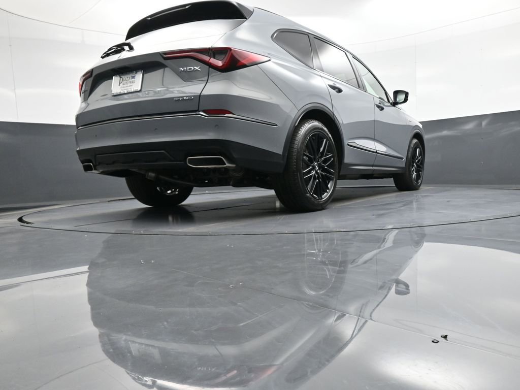 Used 2025 Acura MDX A-Spec image 33