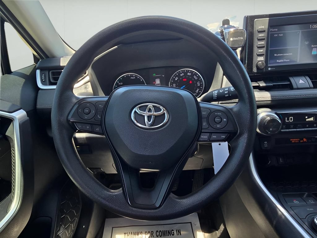 Used 2022 Toyota RAV4 LE AWD/4WD image 13