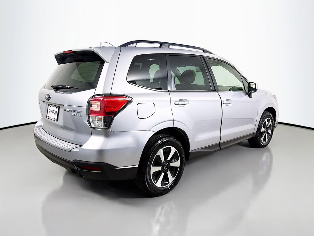 Used 2017 Subaru Forester 2.5i Limited w/ Popular Package #2 image 7