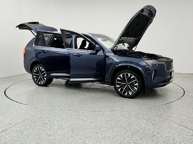 New 2026 Volvo XC90 B6 Plus w/ Protection Package AWD/4WD image 10
