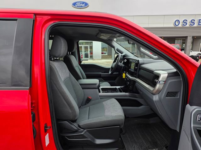 Used 2024 Ford F350 XLT w/ 360-Degree Camera Package image 14