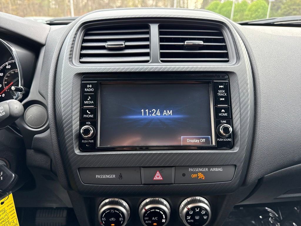 Used 2025 Mitsubishi Outlander Sport AWD image 21