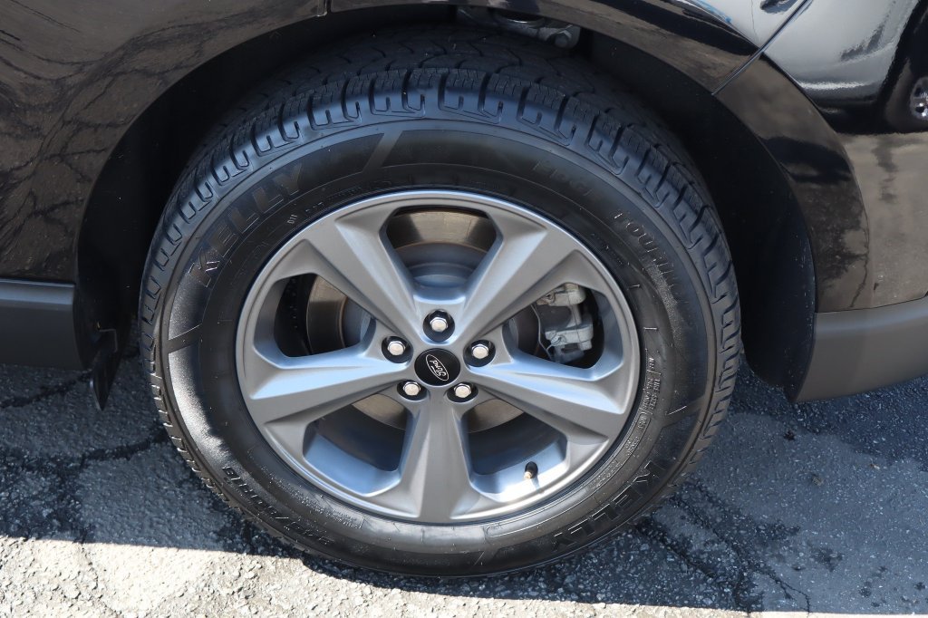 Used 2023 Ford Edge SEL w/ Sport Appearance Package AWD/4WD image 13