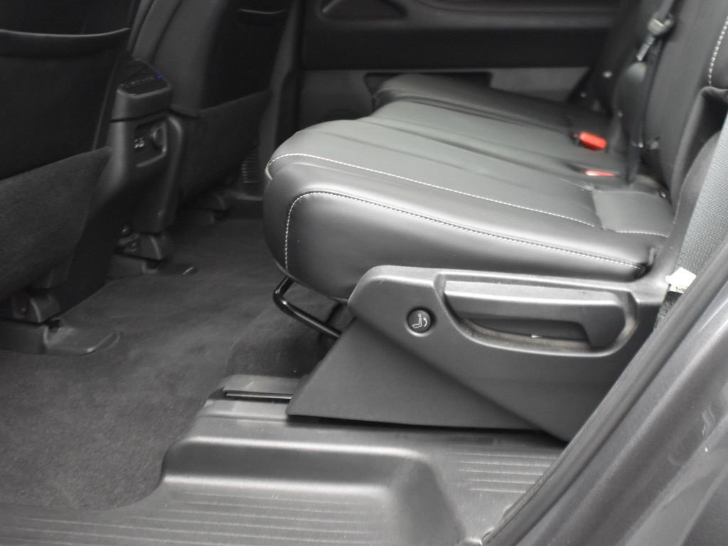 Used 2023 INFINITI QX60 Luxe w/ Cargo Package image 14