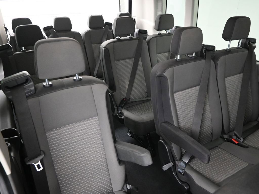 Used 2024 Ford Transit 350 XLT image 18