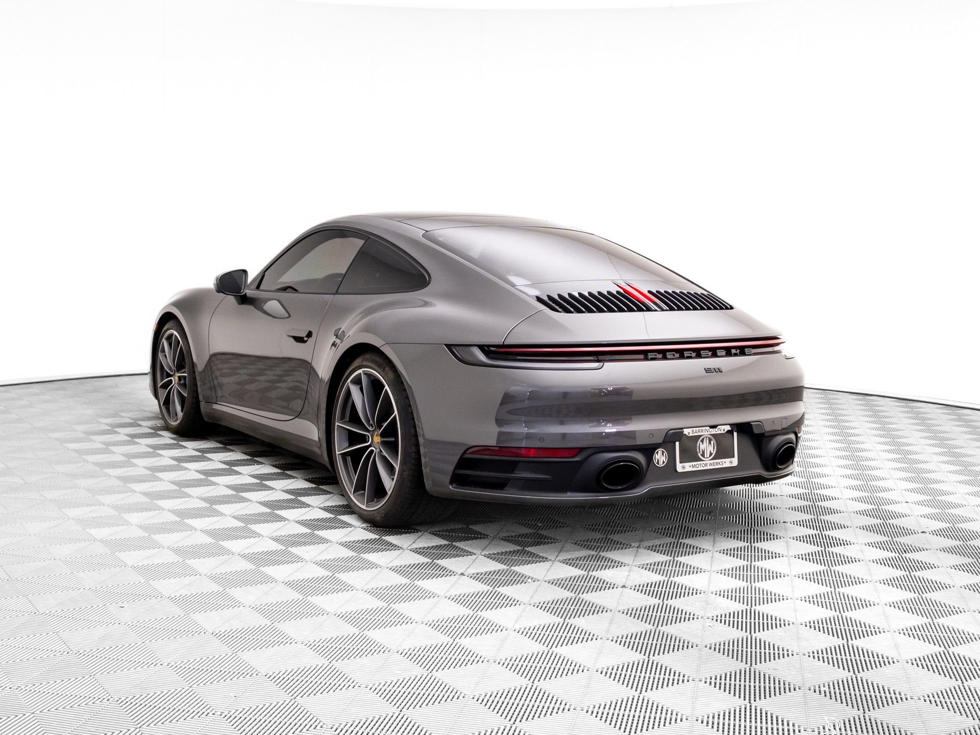 Certified 2024 Porsche 911 Carrera RWD image 3