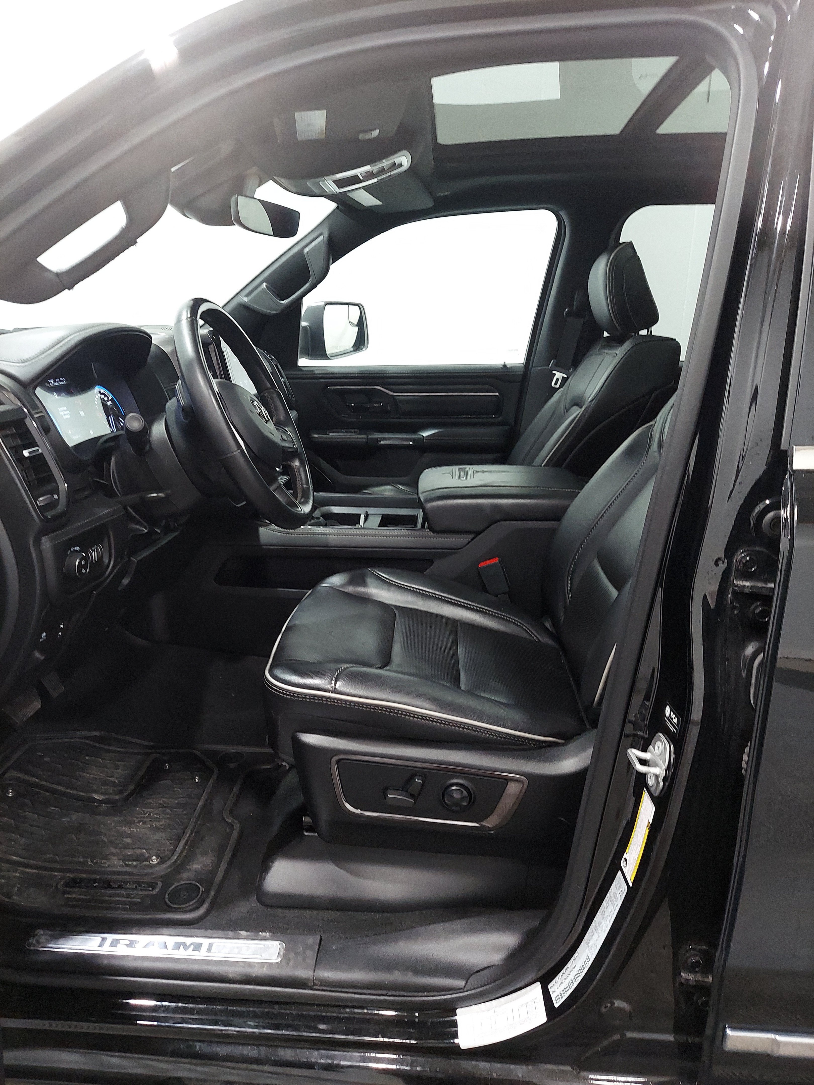Used 2022 RAM 1500 Limited w/ Bed Utility Group AWD/4WD image 13